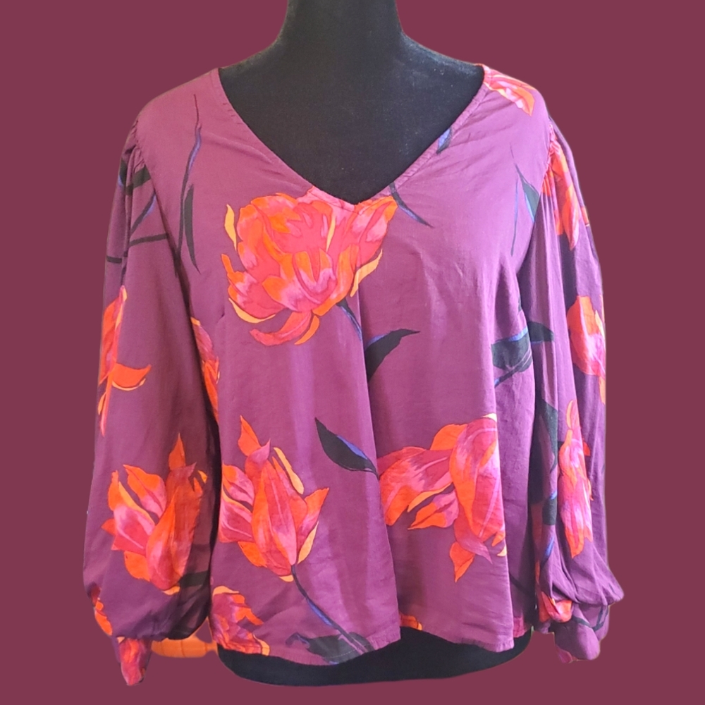Women's bishop style blouse